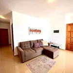 شقة Alcamar Apartment! With Beautiful Views Of The Sea!
