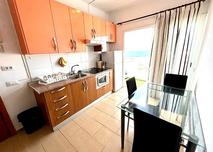 Alcamar Apartment! With Beautiful Views Of The Sea! Apartman